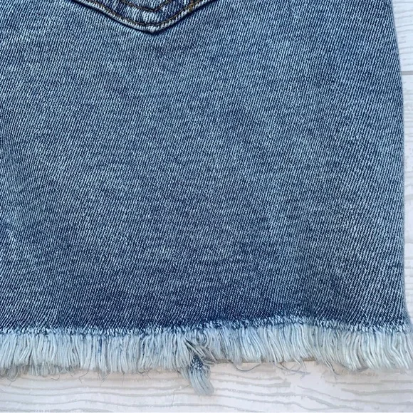 NWT KENDALL + KYLIE DENIM JEAN MINI SKIRT - Picture 9 of 13